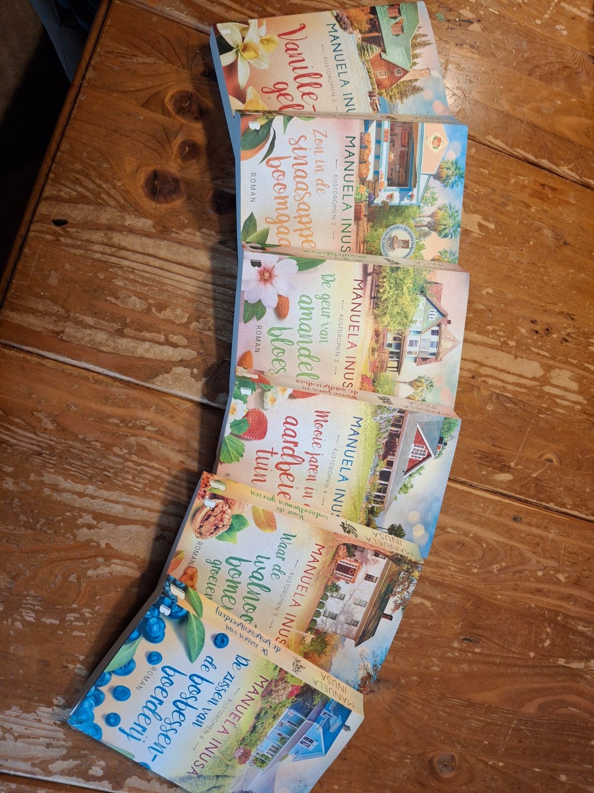Manuela Inusa boeken set - 6 delen, Ophalen, Gelezen, Manuela Inusa, Europa overig