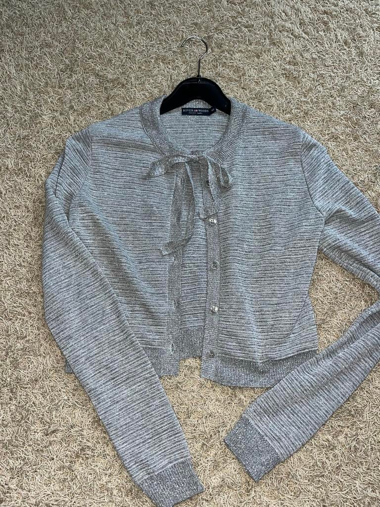 Mooi nieuw River Woods vestje XS, Kleding | Dames, Truien en Vesten, Ophalen of Verzenden, Nieuw, Maat 34 (XS) of kleiner, Grijs