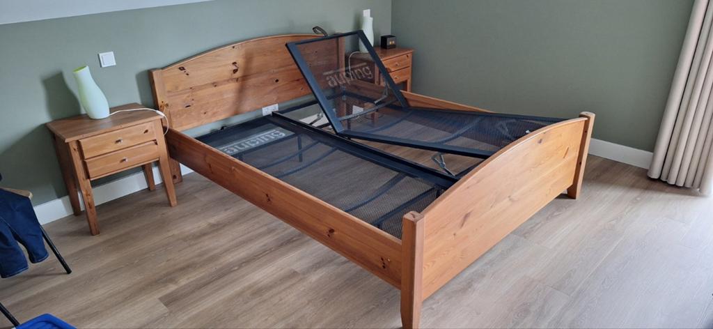 Grenen bed met Auping spiraalbodems 160x200, Huis en Inrichting, Slaapkamer | Bedden, Ophalen, Tweepersoons, 200 cm, 160 cm