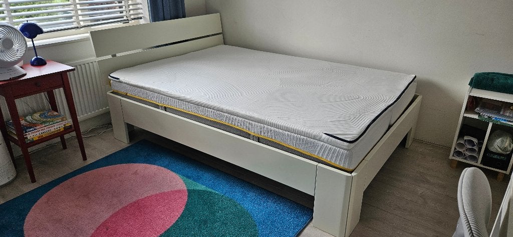 Bed Fresh Beterbed, like new, excellent condition. 140 x 200, Ophalen, Wit, Tweepersoons, 140 cm