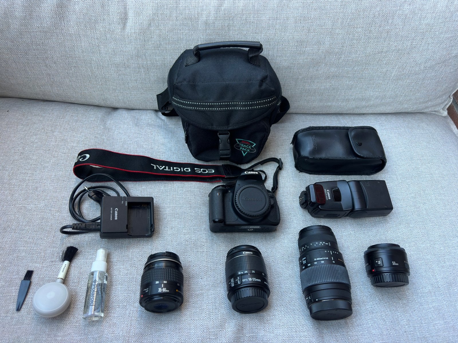 Canon EOS 650D Complete Fotografie Set | 3 Lenzen + Flitser, Audio, Tv en Foto, Fotocamera's Digitaal, Ophalen, Ingebouwde flitser