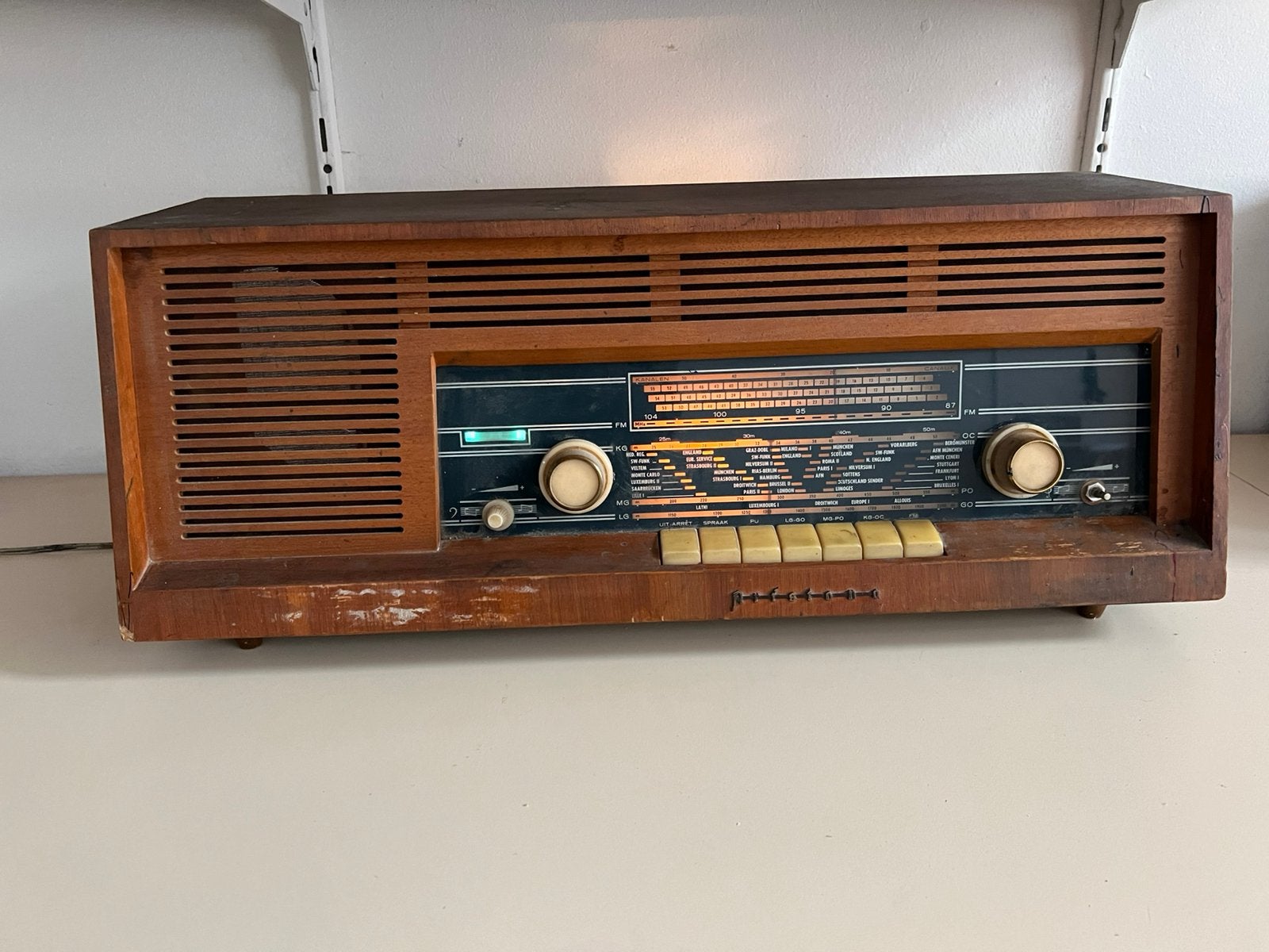 Vintage Jaren 60 Aristona Radio buizenradio SA4224A/01 Hout, Ophalen of Verzenden, Niet werkend, Overige typen