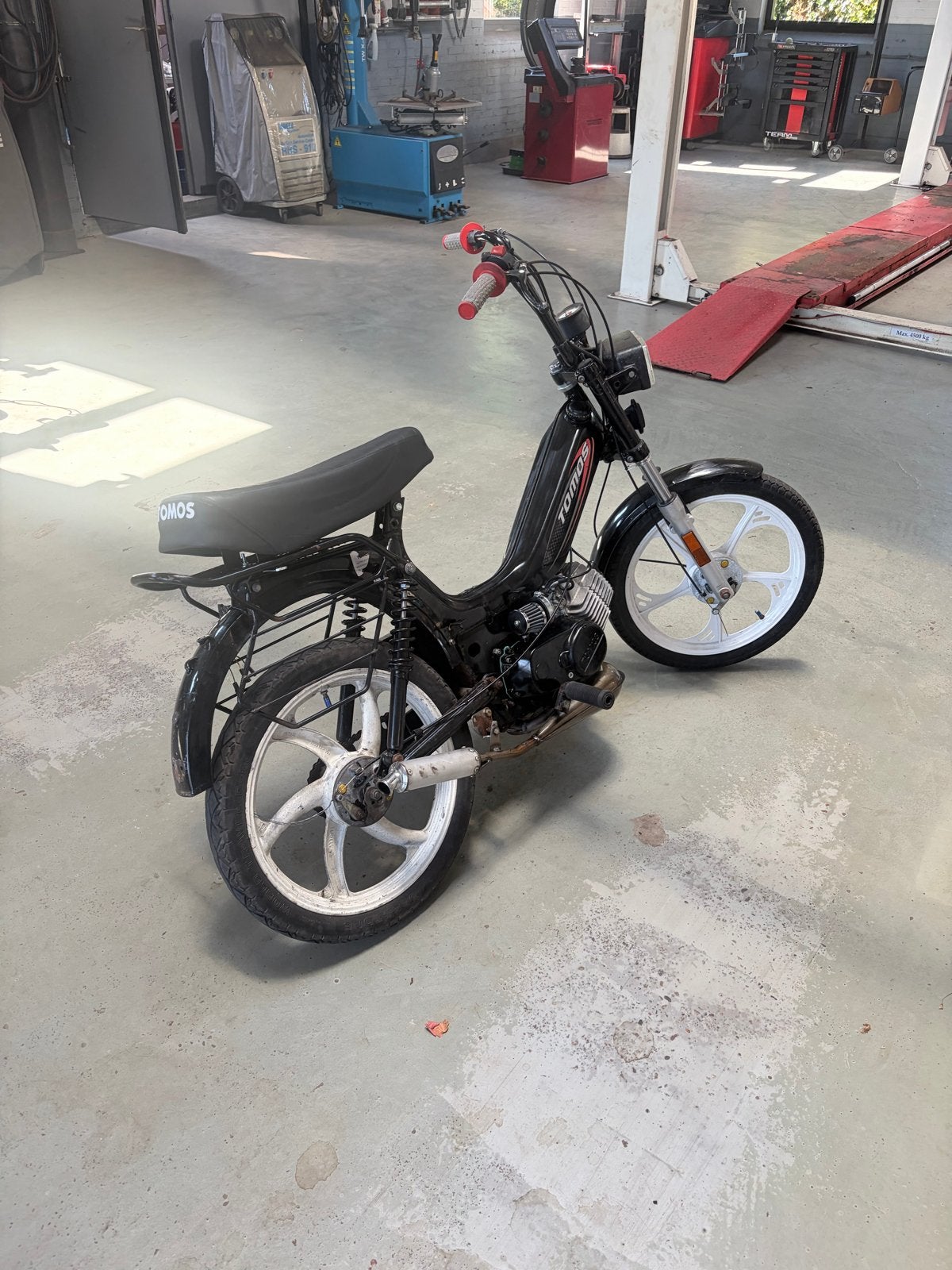 Tomos 65cc met KTM koppeling, Fietsen en Brommers, Brommers | Tomos, Gebruikt, Overige modellen, Maximaal 45 km/u, Ophalen