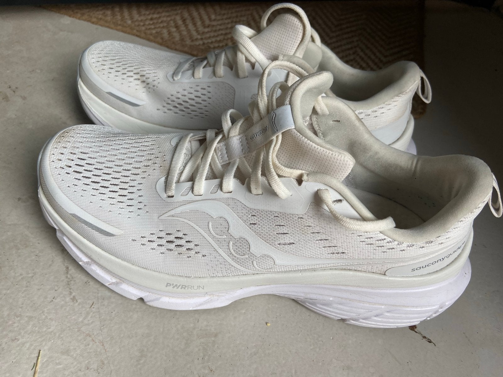 Saucony hardloopschoenen (44.5), Sport en Fitness, Loopsport en Atletiek, Hardloopschoenen, Zo goed als nieuw, Hardlopen, Saucony