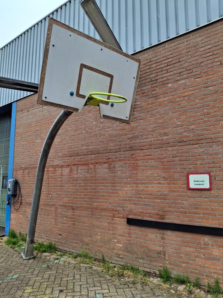 Basketbalpaal outdoor, Ophalen, Gebruikt, Ring, Bord of Paal