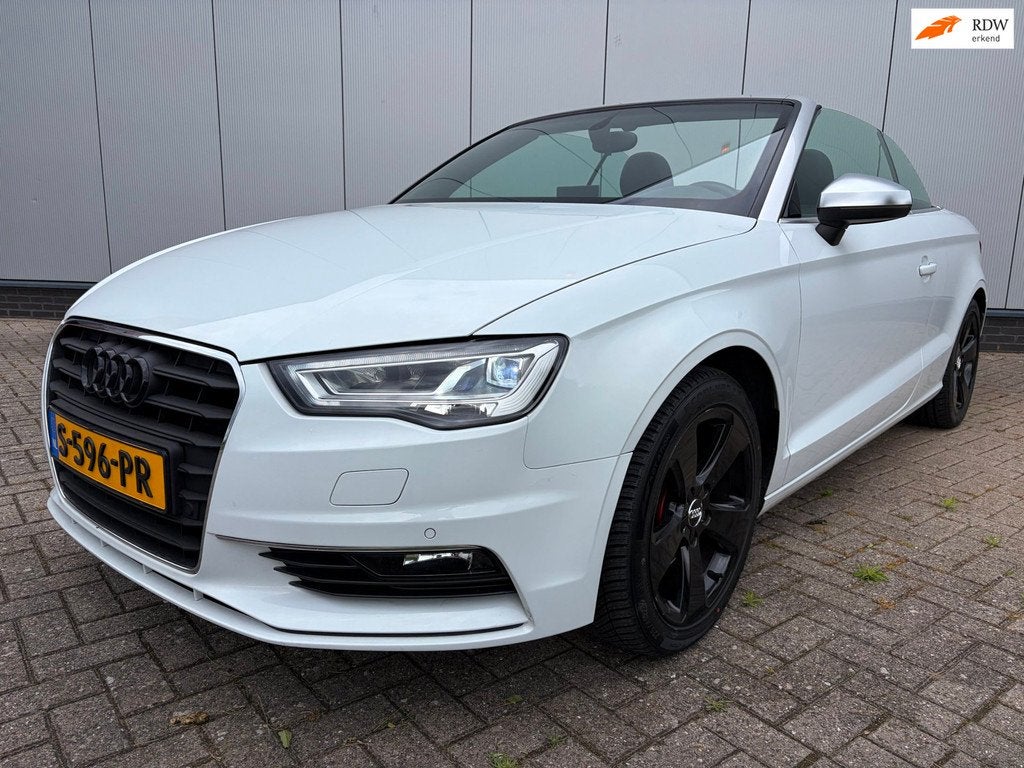 Audi A3 Cabriolet 1.4 TFSI Ambition Pro.S-Line AUTOMAAT Whit, Auto's, Gebruikt, Euro 6, 4 cilinders, Leder en Stof