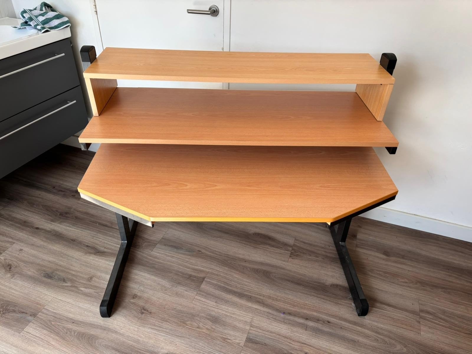 Computertafel, staal en beukenfineer, 110x75cm, Ophalen, Gebruikt, 110 cm, Spaanplaat of MDF