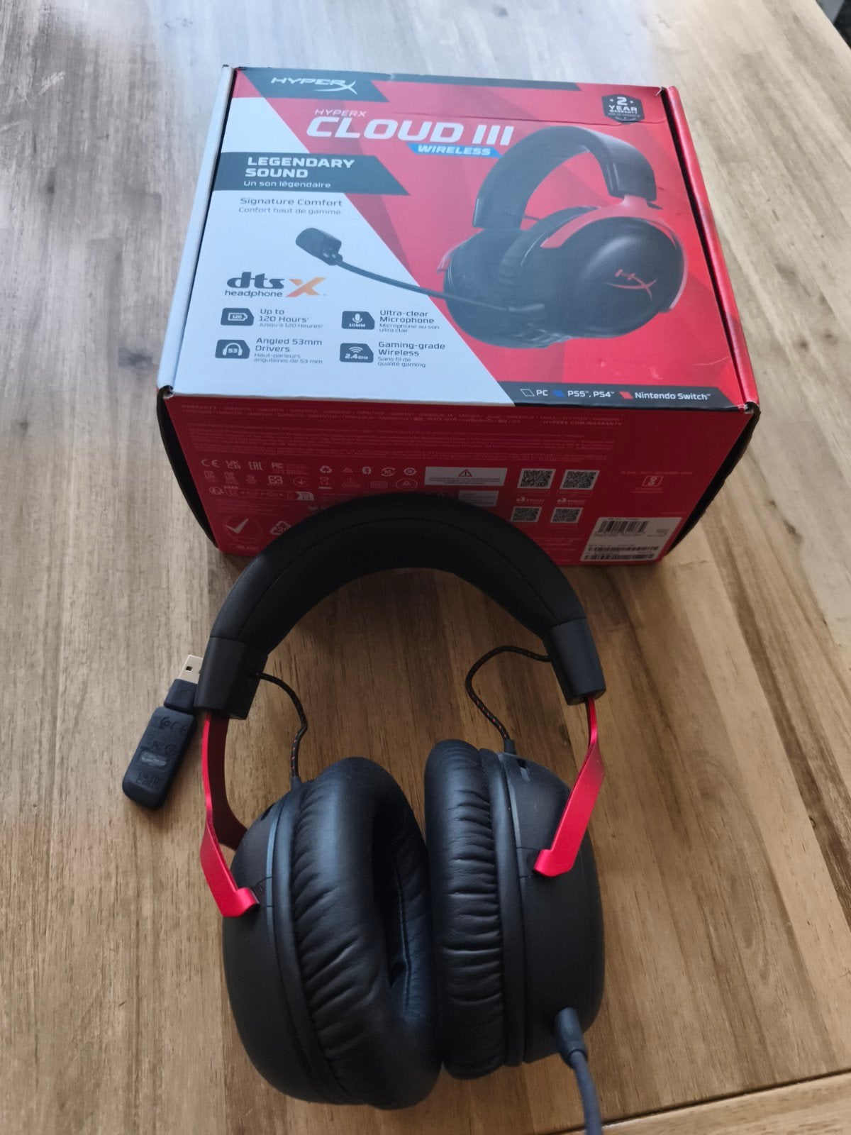 HyperX Cloud III Wireless Gaming Headset - Zo goed als nieuw