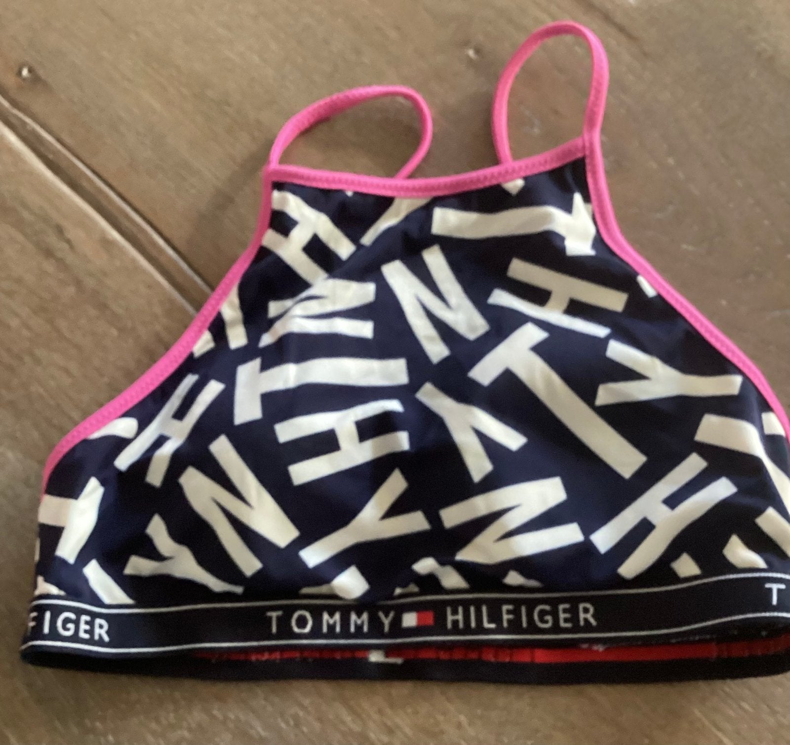 TOMMY HILFIGER NIEUWE BIKINITOP MAAT XS,MOOI !!, Ophalen of Verzenden, Nieuw, Overige kleuren, Bikini