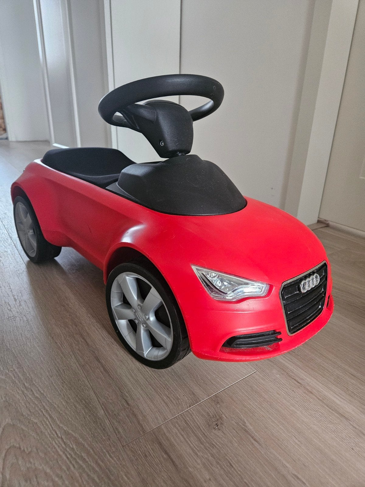 Originele Audi loopwagen voor kinderen, Ophalen, Gebruikt