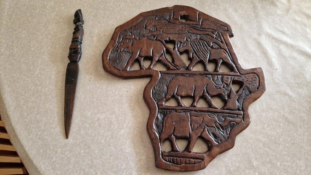 oud houtsnijwerk werelddeel afrika, Overige onderwerpen, Houtsnijwerk, Ophalen of Verzenden, Hout