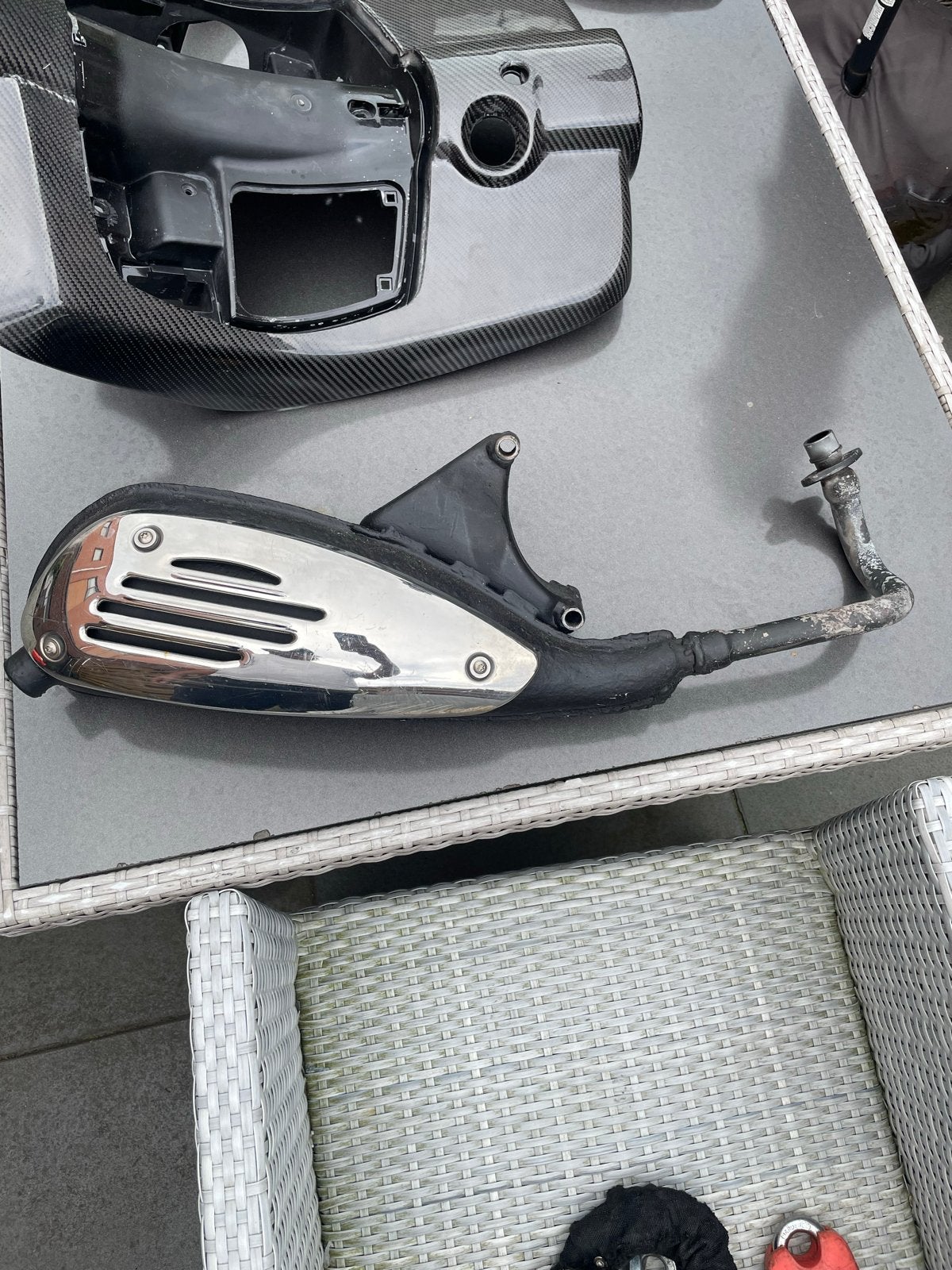 Vespa Sprint/Primavera 4T 2V Uitlaat - Origineel, Ophalen of Verzenden, Gebruikt, Uitlaat, Vespa