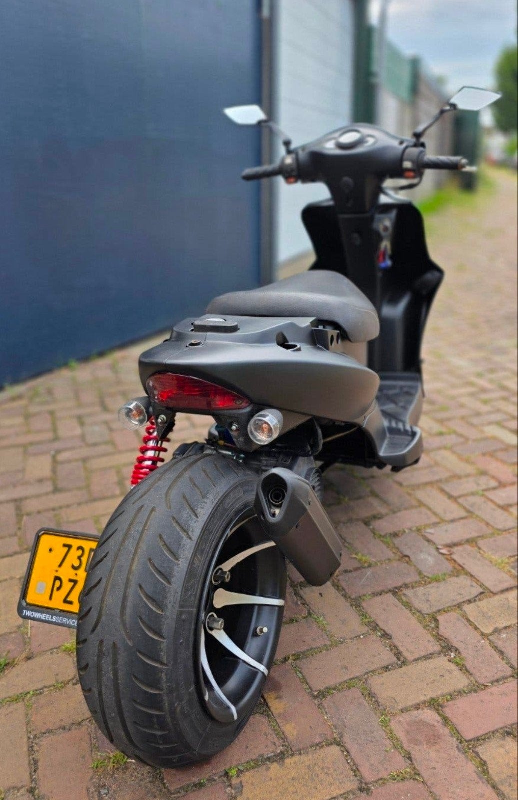 Custom Kymco Agility 50cc Lowrider - Verlengd & Verlaagd, Fietsen en Brommers, Ophalen, Gebruikt, Maximaal 45 km/u, 50 cc