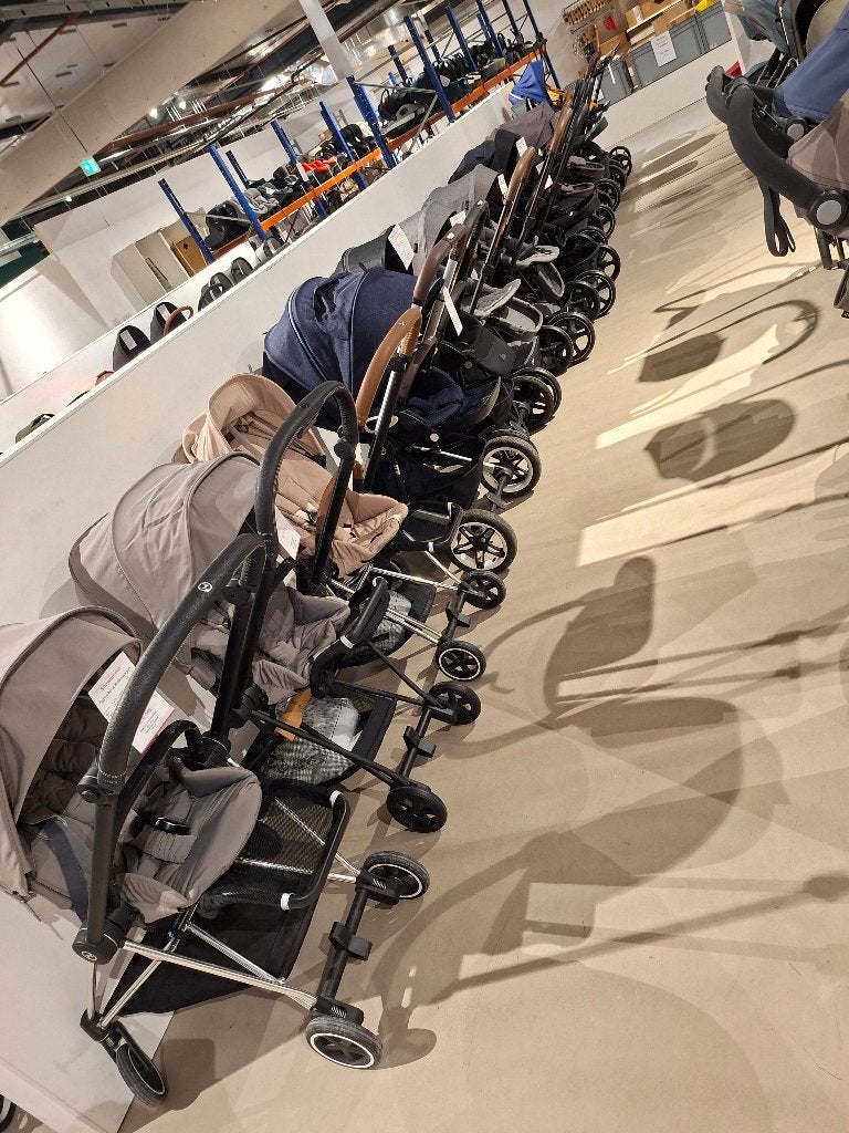 Diverse kinderwagens (zonder reiswieg), Ophalen, Zo goed als nieuw