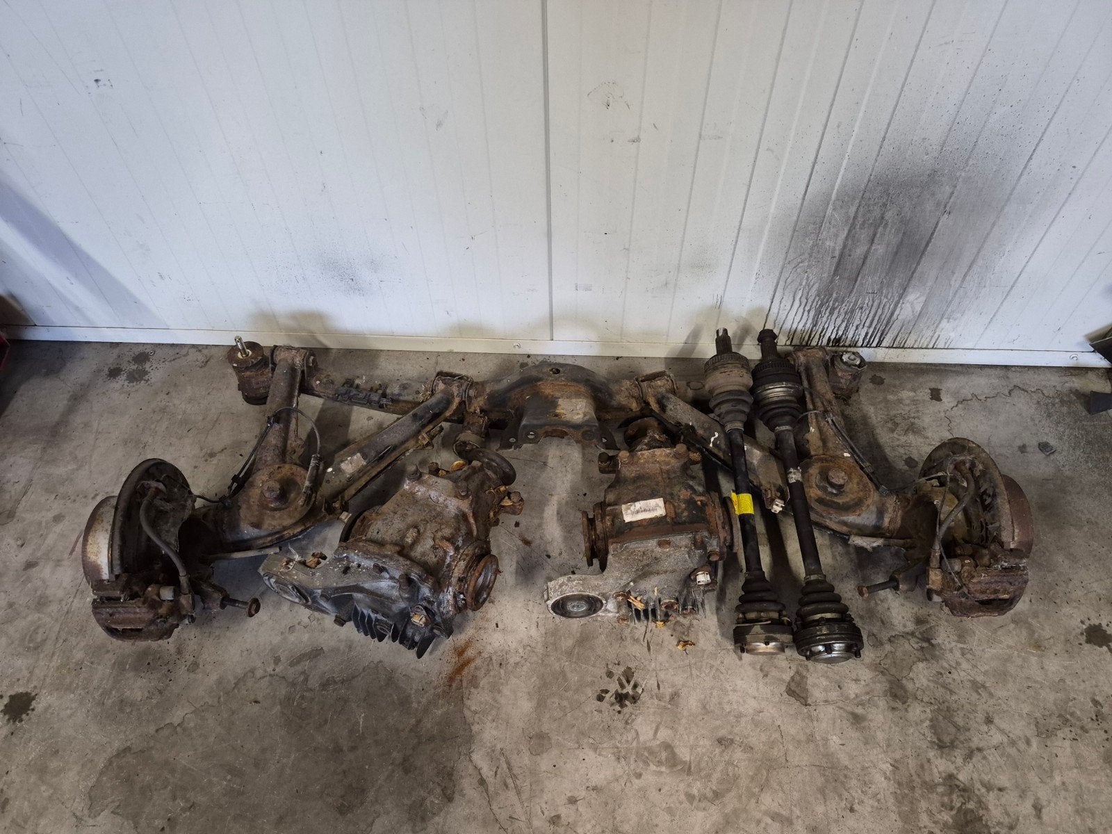 Bmw e36 compact schijf achteras, Ophalen, BMW