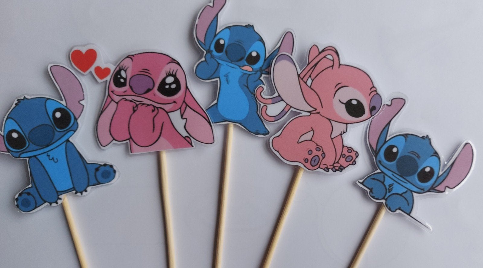 Stitch and Angel traktatie prikker, Hobby en Vrije tijd, Feestartikelen, Ophalen of Verzenden, Nieuw, Versiering, Verjaardag