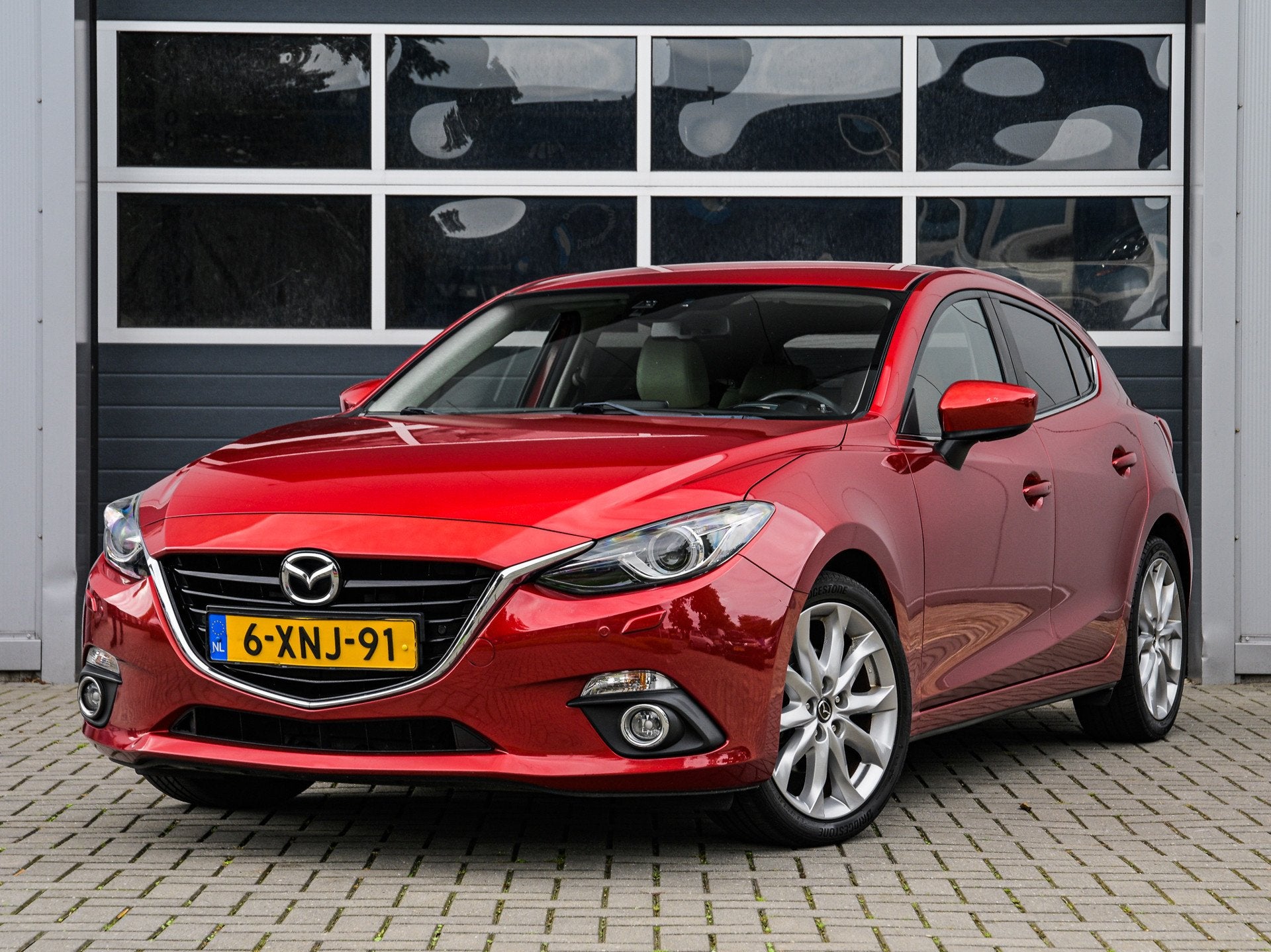 Mazda 3 2.0 GT-M | Leder | Xenon | Keyless | Head-up display, Auto's, Voorwielaandrijving, Gebruikt, 4 cilinders, Automatische klimaatregeling