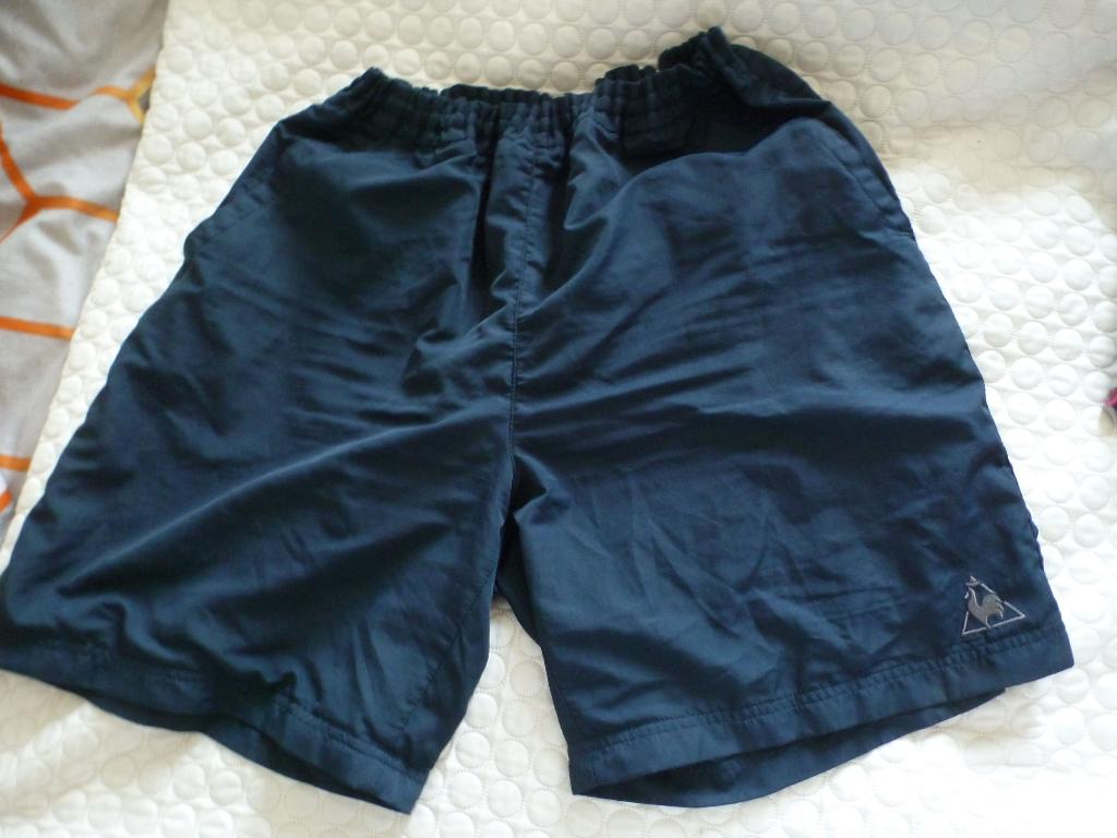 LE COQ SPORTIF knie broek blauw xl  -GRATIS zend, Verzenden, Zo goed als nieuw, Maat 52/54 (L), Blauw