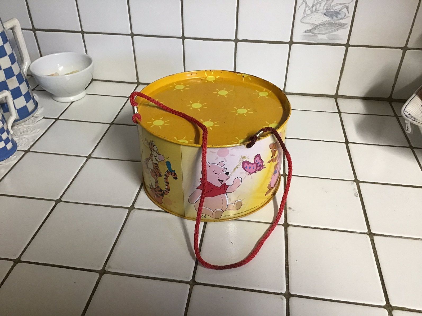 Vintage trom Disney Winnie the Pooh, Ophalen of Verzenden, Winnie de Poeh of vrienden, Gebruikt, Beeldje of Figuurtje
