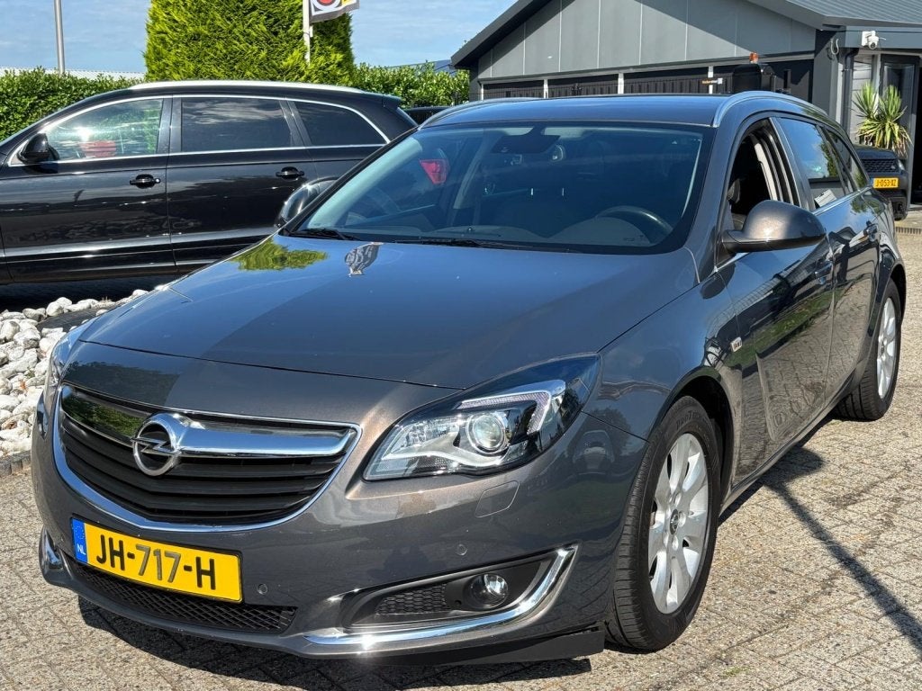 Opel Insignia Sports Tourer 1.6 CDTI 2016 Xenon Leer NL Auto, Auto's, Opel, Voorwielaandrijving, 136 pk, Gebruikt, Euro 6