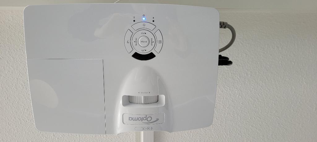 Beamer Optoma 1080e + scherm, Audio, Tv en Foto, Beamers, Zo goed als nieuw, DLP, Full HD (1080), Ophalen