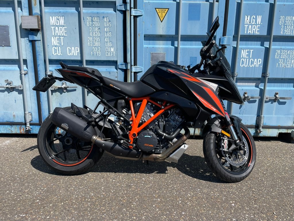KTM 1290 Super Duke GT met Jekill & Hide uitlaat, Motoren, 2 cilinders, Motorrijbewijs A, Gebruikt, Particulier