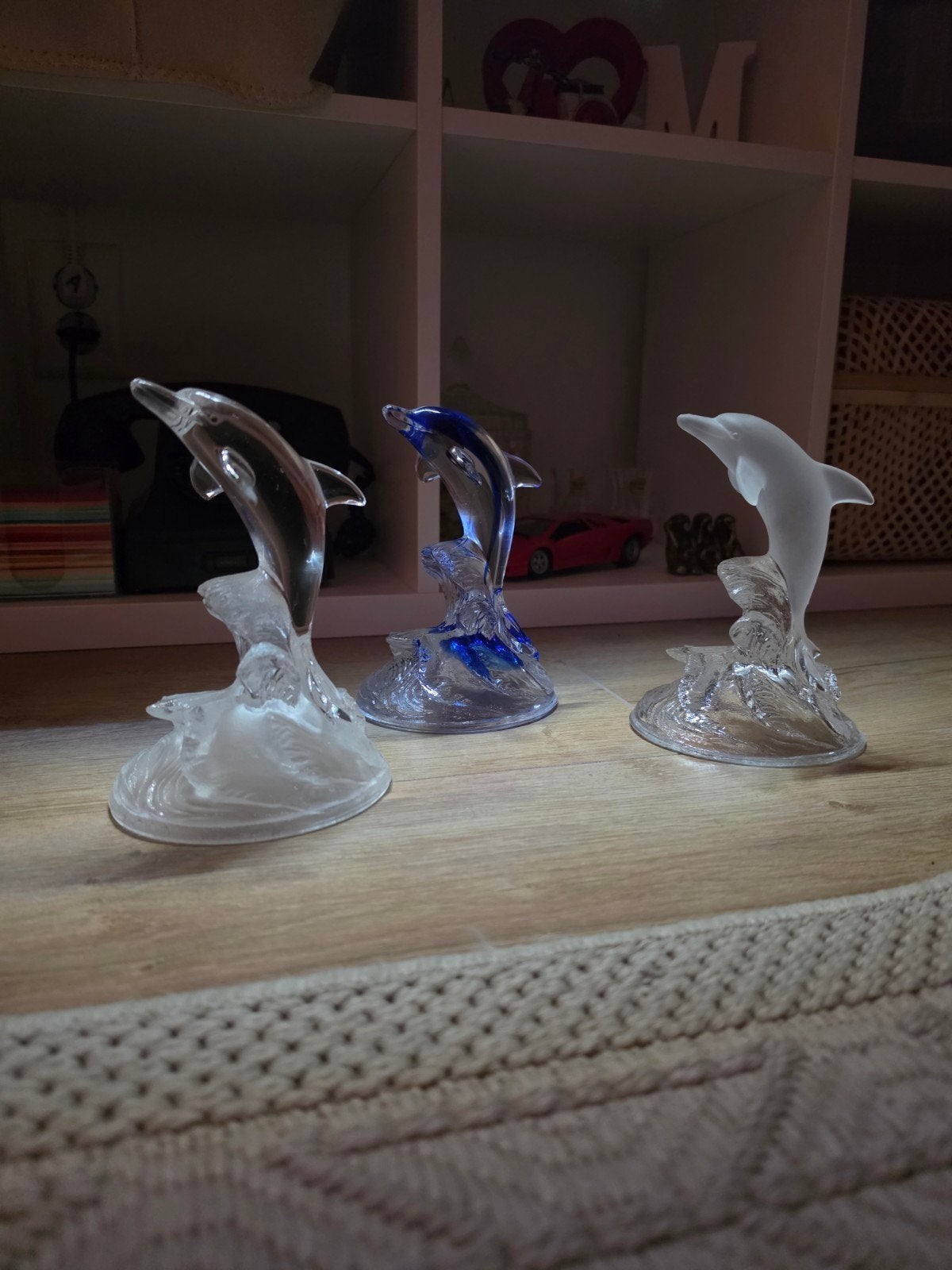 Set van 3 kristallen dolfijnen, Ophalen
