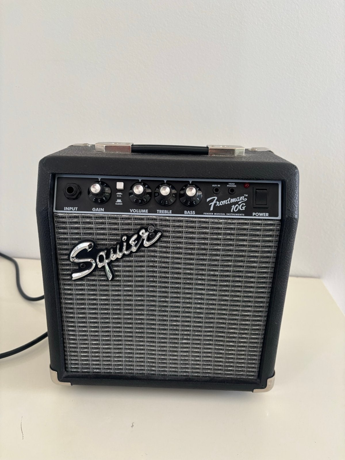 Squier Frontman 10G gitaarversterker, Muziek en Instrumenten, Versterkers | Bas en Gitaar, Ophalen, Zo goed als nieuw, Gitaar