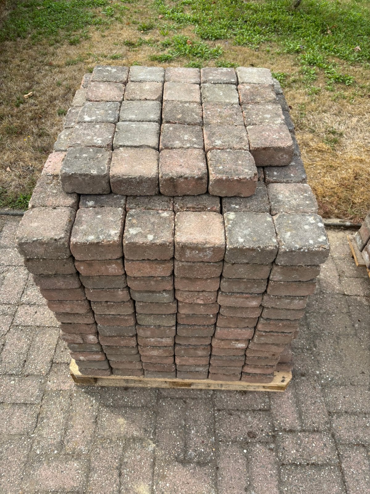 Gebruikte cobble stones voor terras of oprit, gratis, Tuin en Terras, Ophalen, Gebruikt, Overige typen, 10 m² of meer