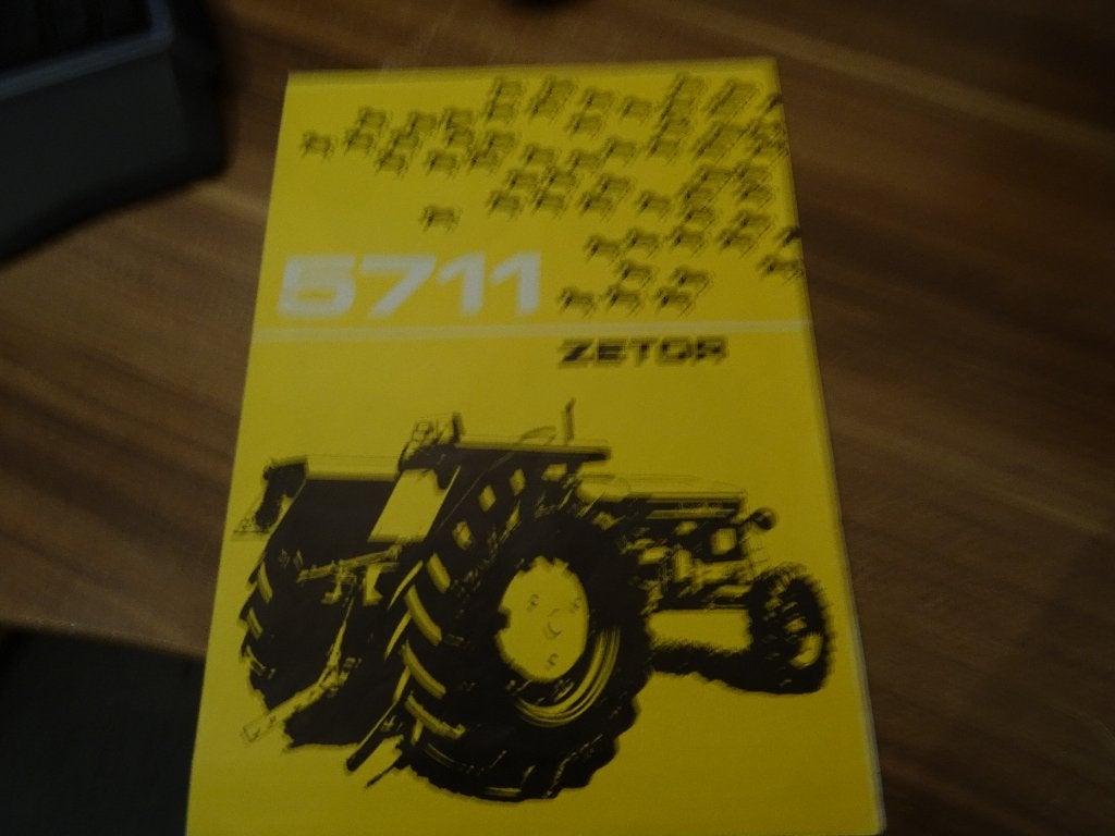 Zetor 5710 trekker folder, Boeken, Ophalen of Verzenden, Nieuw, Folder