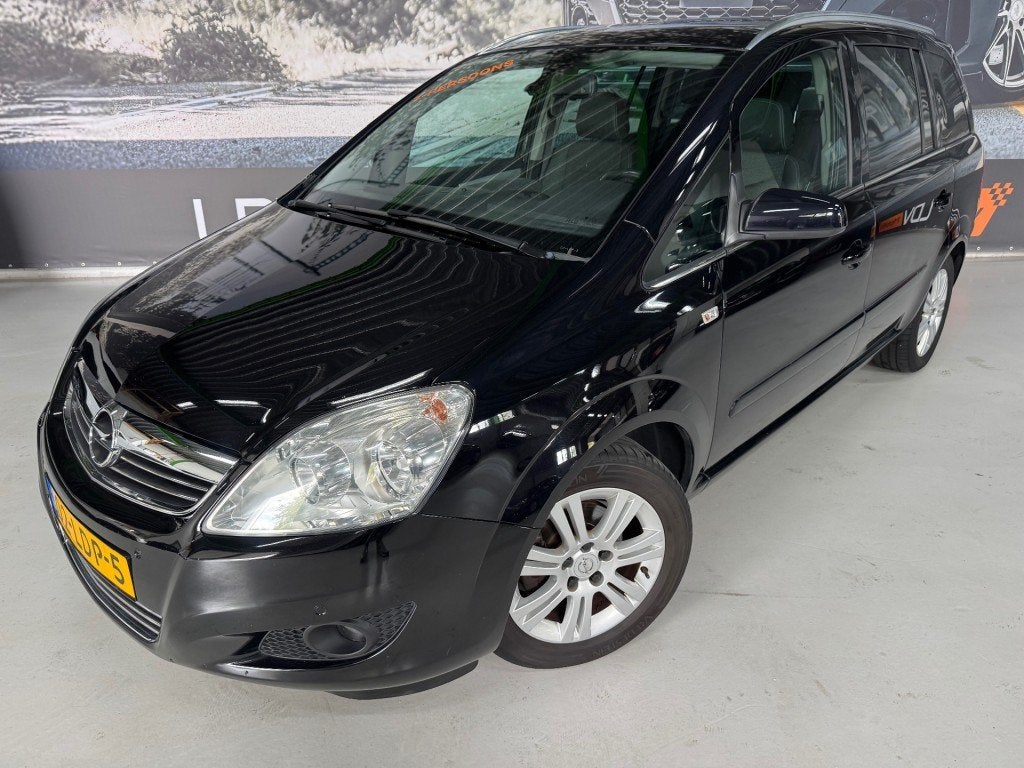 Opel ZAFIRA 1.6 COSMO / 7-Persoons / Bluetooth / Historie aa, Voorwielaandrijving, 15 km/l, Gebruikt, 4 cilinders