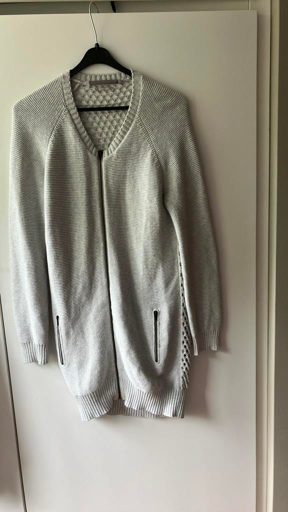 Yaya woman cashmere mix lichtgrijs vest. Maat M, Kleding | Dames, Ophalen of Verzenden, Zo goed als nieuw, Maat 38/40 (M), Grijs