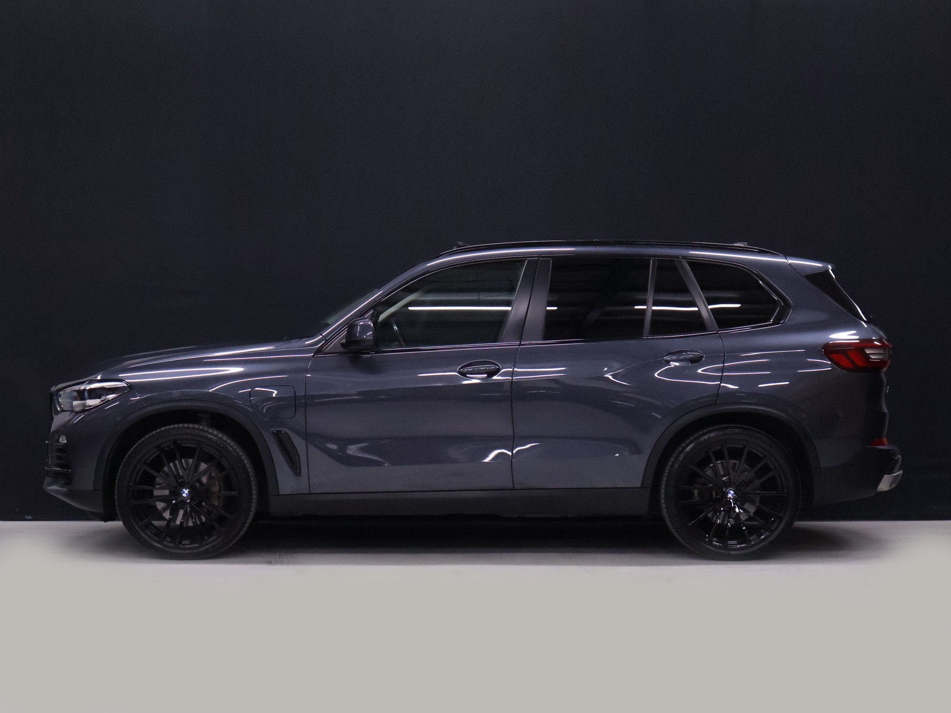 BMW X5 xDrive45e Sport [SOH 97%, PANORAMADAK, HARMAN KARDON,, Auto's, Gebruikt, 394 pk, Vierwielaandrijving, Hybride Elektrisch/Benzine