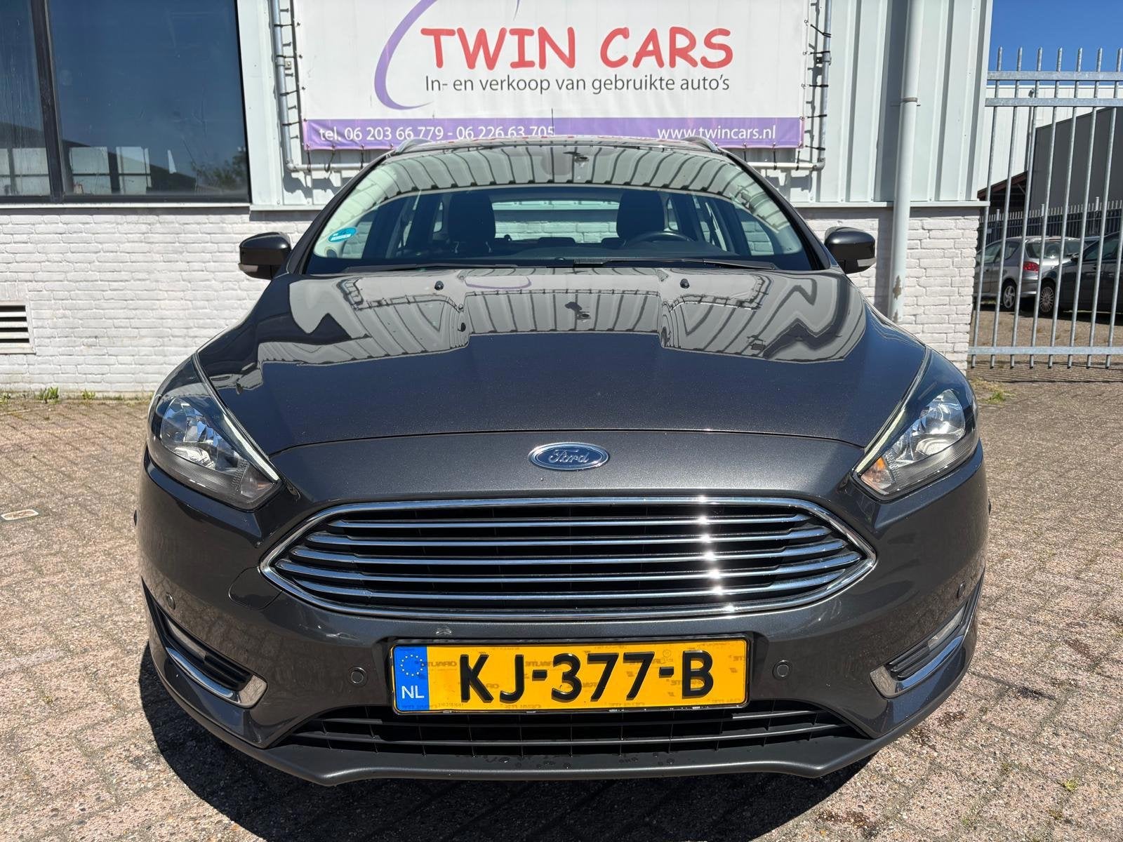 Ford Focus Wagon 1.0 Titanium AIRCO/NAVI/CRUISE/LMT VELGEN/E, 125 pk, Gebruikt, Euro 6, Origineel Nederlands