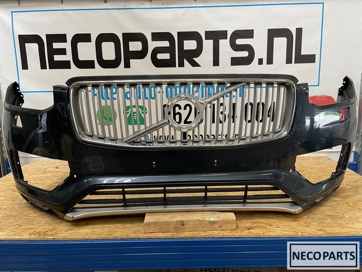 VOLVO XC90 VOORBUMPER ORIGINEEL 31353362, -, -, -