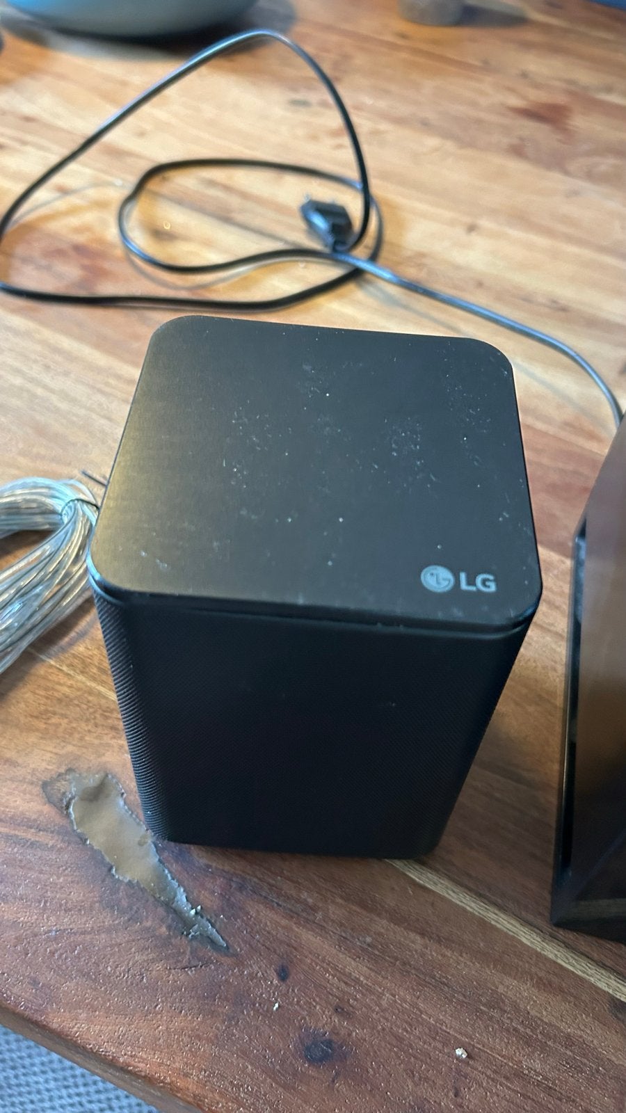 Foto 3 van LG SPK8-S Wireless Rear Speaker Kit (2022)