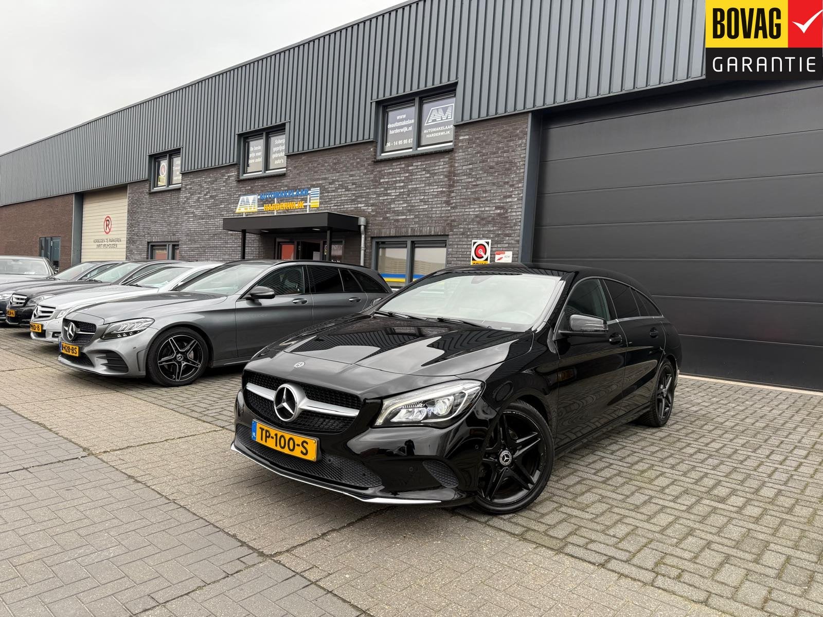 Mercedes-Benz CLA-Klasse Shooting Brake 180 d Business Solut, Auto's, Gebruikt, 4 cilinders, Leder en Stof, Zwart