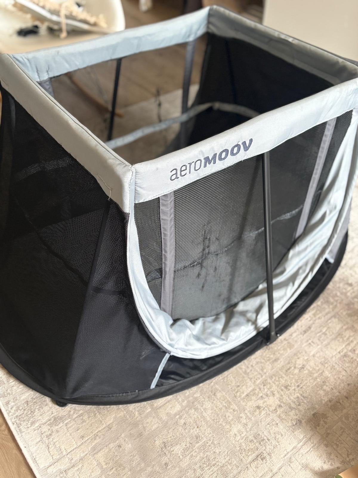 AeroMoov Campingbedje met verhoger en hoes, Ophalen, Gebruikt, 70 tot 85 cm, Minder dan 140 cm