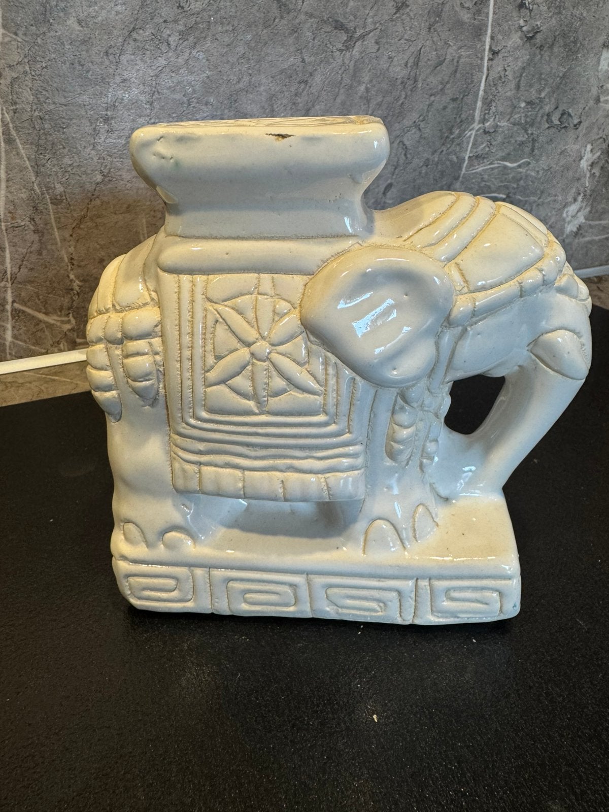 Vintage Keramieken Olifant – Compact Tafelmodel (16 cm), Ophalen of Verzenden, Zo goed als nieuw, Dier