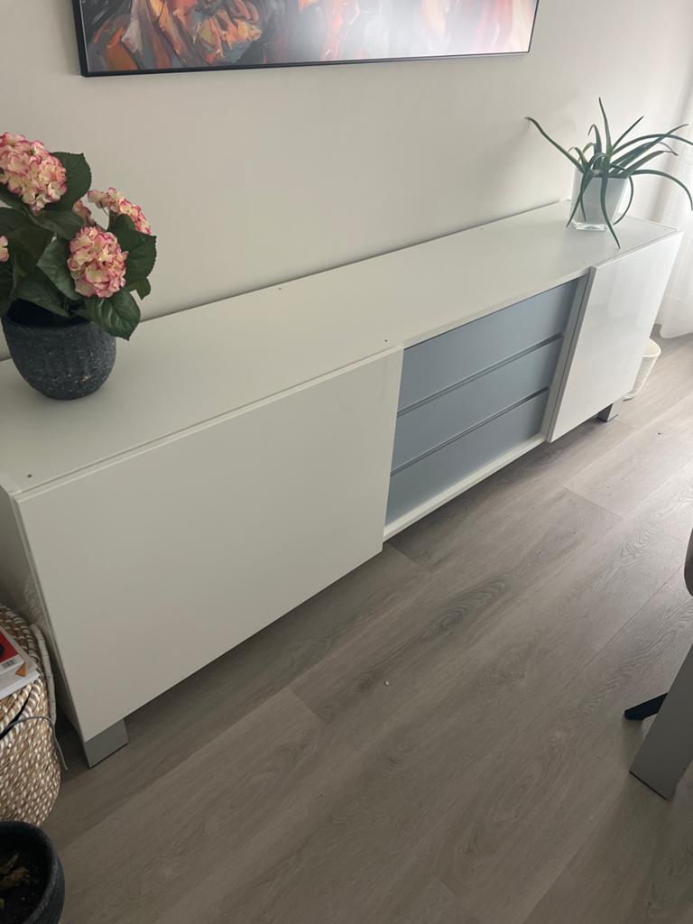 Modern wit dressoir met lades en deuren van Bree, Huis en Inrichting, Kasten | Dressoirs, Ophalen, Overige materialen, 150 tot 200 cm