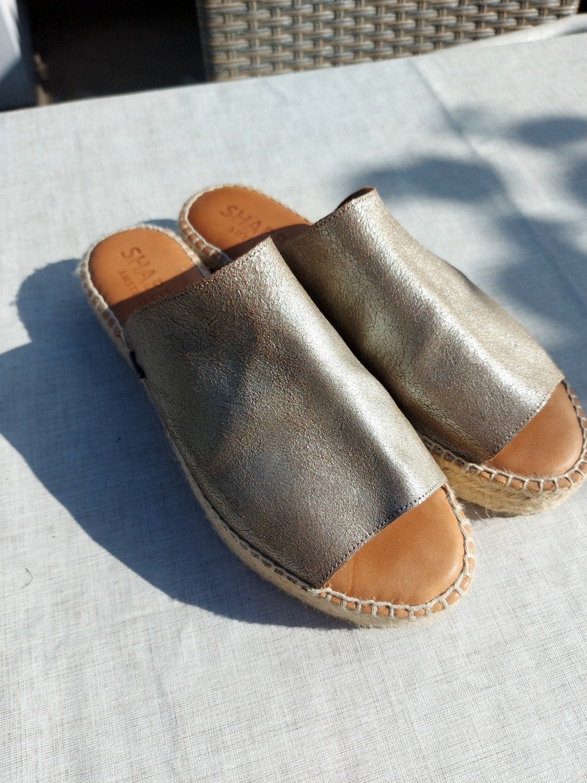 Shabbies zgan espadrilles maat 42 Goud/Brons kleur, Shabbies Amsterdam, Ophalen of Verzenden, Zo goed als nieuw, Espadrilles of Moccasins