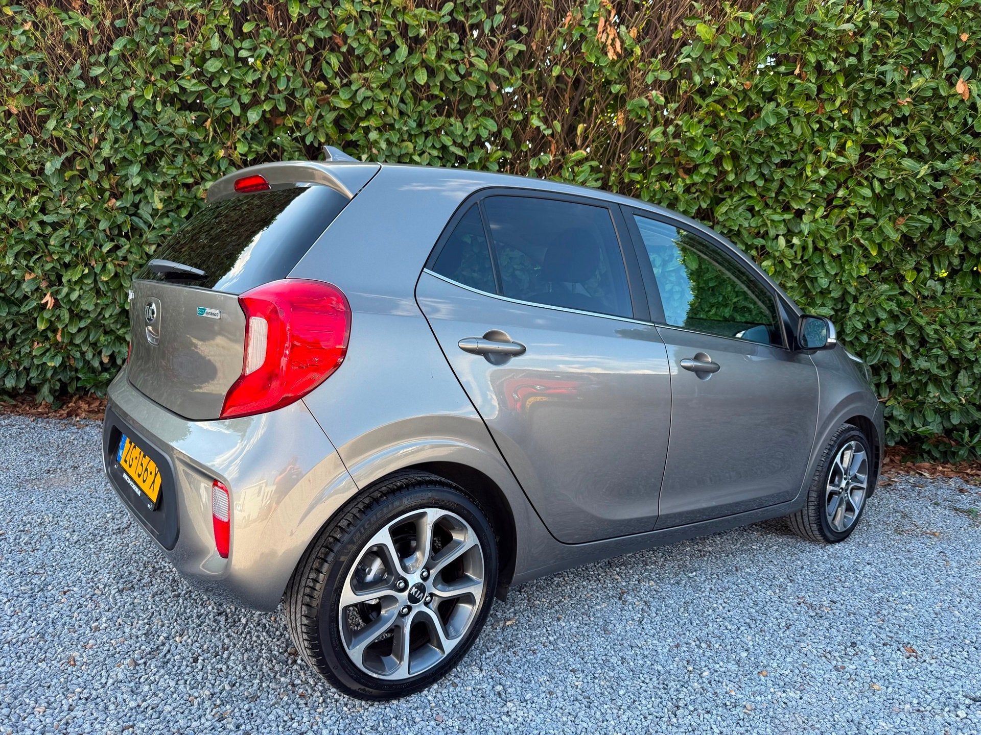 Kia Picanto 1.0 CVVT Design Edition |CARPLAY|CAMERA|CRUISE|L, Voorwielaandrijving, Gebruikt, 4 stoelen, Bedrijf
