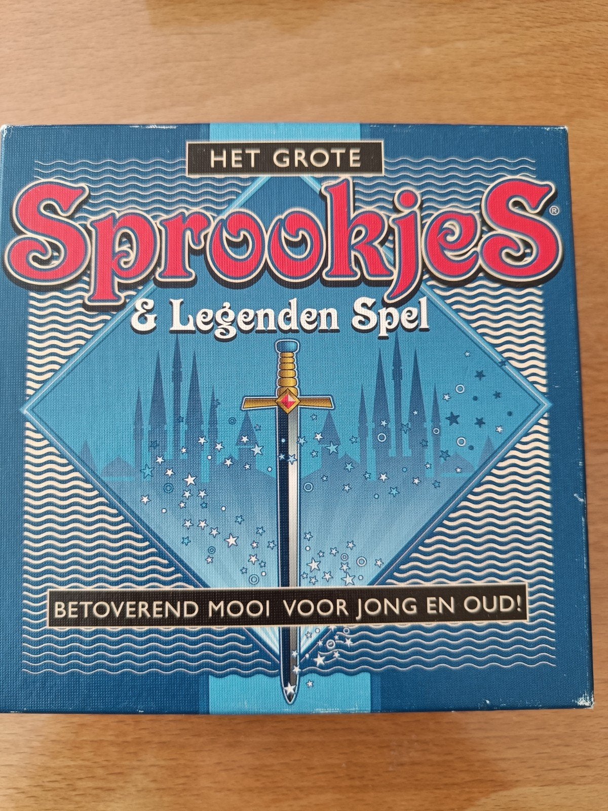 Het Grote Sprookjes & Legenden Spel, Vijf spelers of meer, Ophalen of Verzenden, Gebruikt, Identity Games International BV