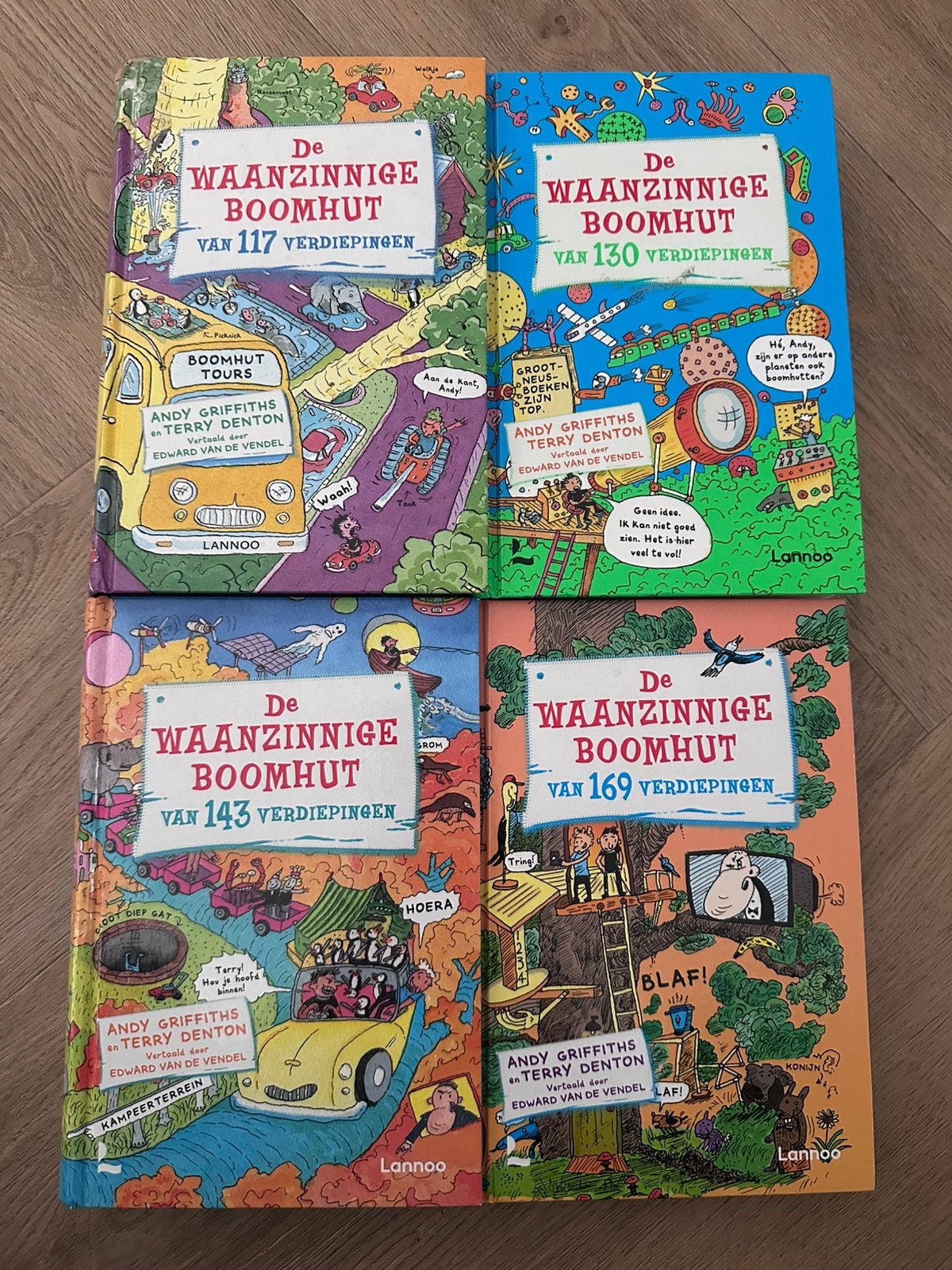 12 boeken - Waanzinnige Boomhut - Niek de Groot - Dogman, Ophalen of Verzenden, Zo goed als nieuw