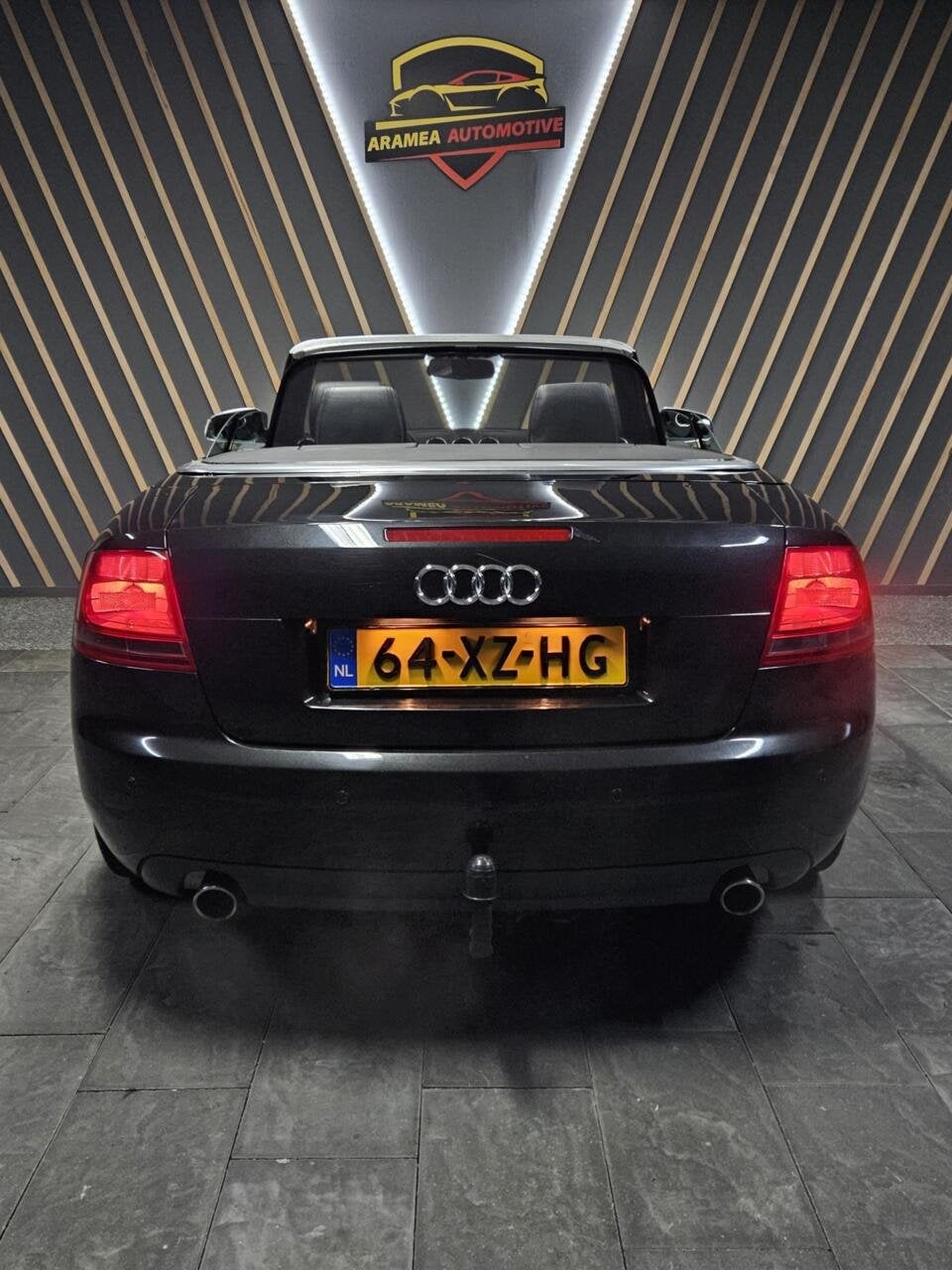 Audi A4 Cabrio 3.0 V6 Exclusive|Stoelverwarming|Xenon|NAVI|T, Auto's, Gebruikt, Zwart, 1595 kg, Cabriolet