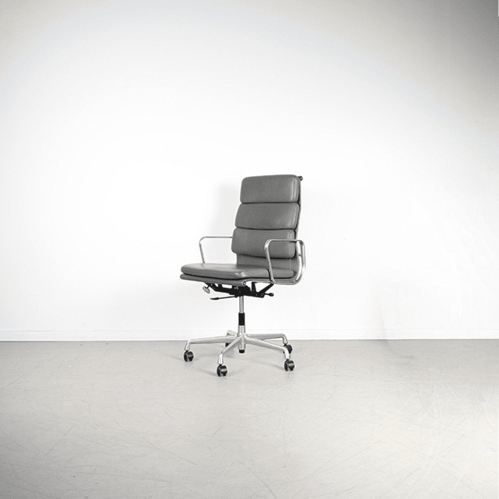 Vitra Eames EA 219 Bureaustoel Grijs Leer – Aluminium, Niet ingevuld, Zo goed als nieuw, Niet ingevuld, Niet ingevuld