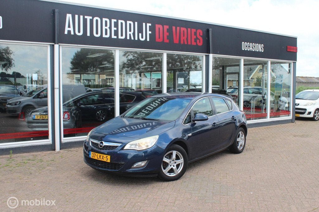 Opel Astra 1.4 Turbo Edition 140PK Airco/Cruise/Trekhaak/NAP, Auto's, Opel, Voorwielaandrijving, Euro 5, Gebruikt, 4 cilinders