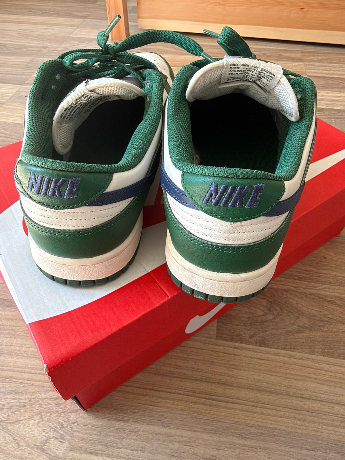 Nike air dunk, Ophalen of Verzenden, Zo goed als nieuw