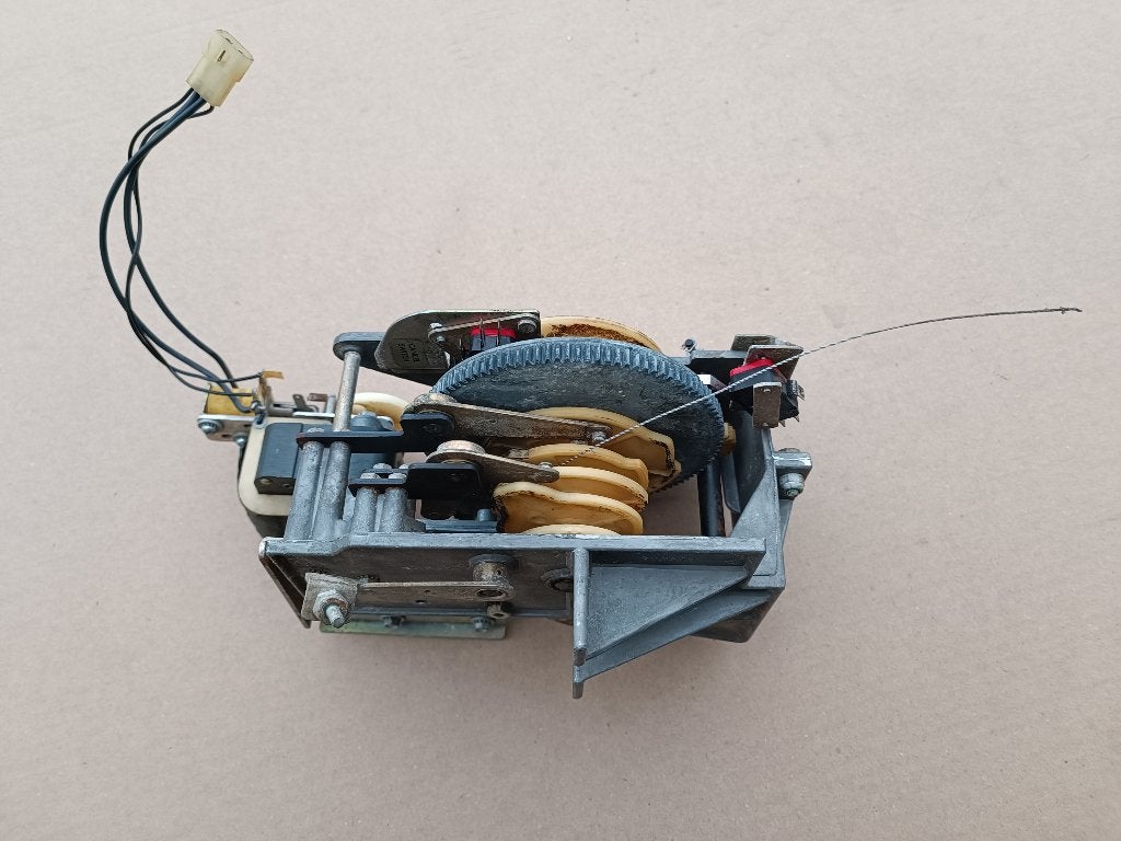 Gripper Motor / Mechaniek Wurlitzer 3600 (1972) jukebox, Verzamelen, Automaten | Jukeboxen, Verzenden, Gebruikt, 1950 tot 1960