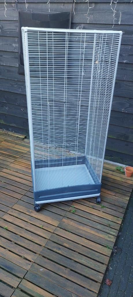 Kamervolière, Dieren en Toebehoren, Vogels | Hokken en Kooien, Ophalen of Verzenden, Zo goed als nieuw, Hout, Vogelkooi